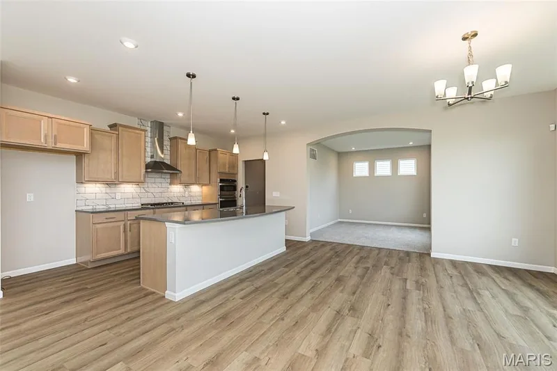 313 Kingsbarns Court, Dardenne Prairie, MO 63368 — listing photo 5 of 57