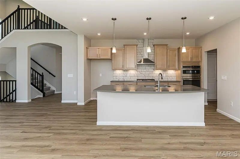 313 Kingsbarns Court, Dardenne Prairie, MO 63368 — listing photo 12 of 57