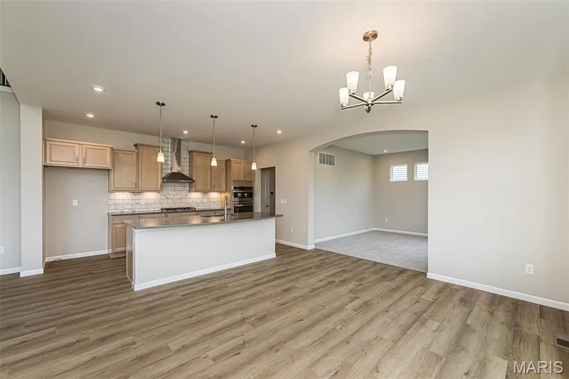 313 Kingsbarns Court, Dardenne Prairie, MO 63368 — listing photo 13 of 57
