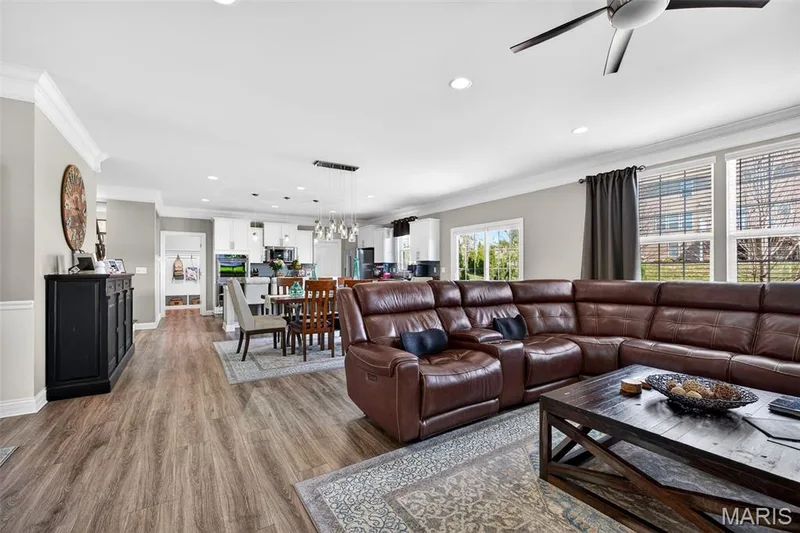 2648 Preston Woods Trail, Lake St. Louis, MO 63367 — listing photo 10 of 78