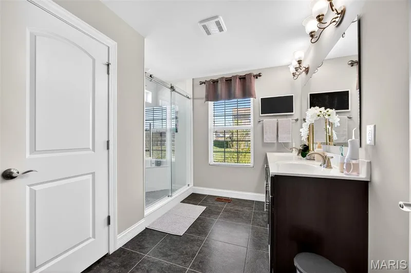 2648 Preston Woods Trail, Lake St. Louis, MO 63367 — listing photo 36 of 78
