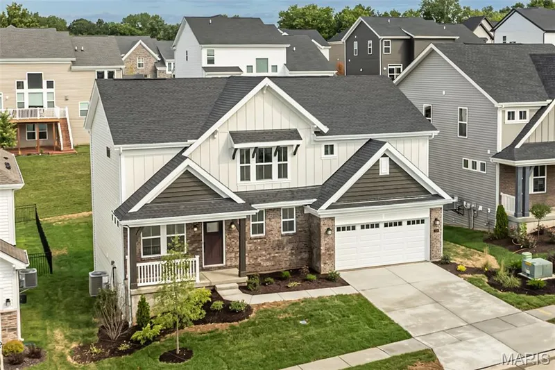 719 Southerland Drive, O'Fallon, MO 63368 — listing photo 4 of 51