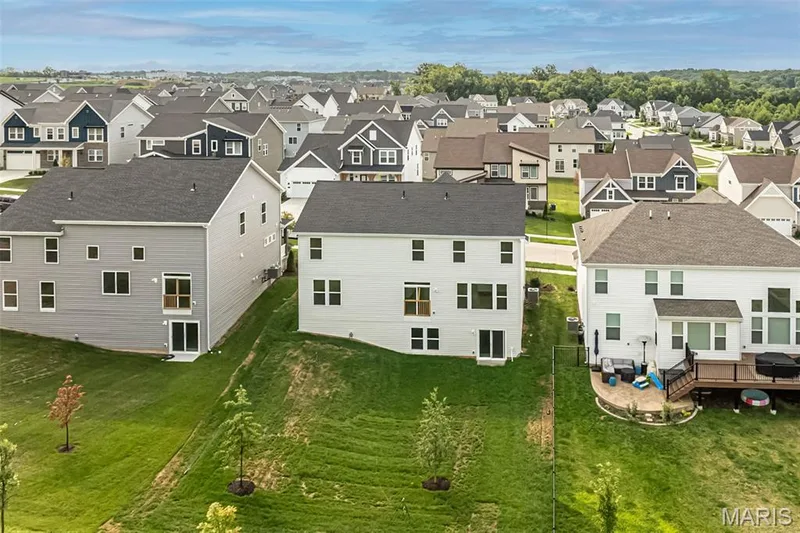 719 Southerland Drive, O'Fallon, MO 63368 — listing photo 6 of 51