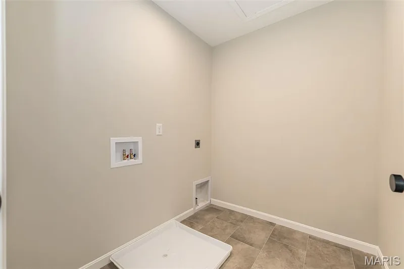 719 Southerland Drive, O'Fallon, MO 63368 — listing photo 27 of 51