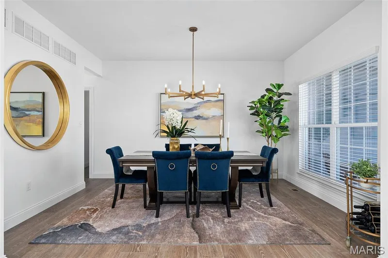 300 Osprey Court, Lake St. Louis, MO 63367 — listing photo 3 of 41