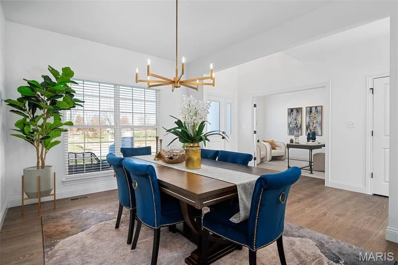 300 Osprey Court, Lake St. Louis, MO 63367 — listing photo 6 of 41