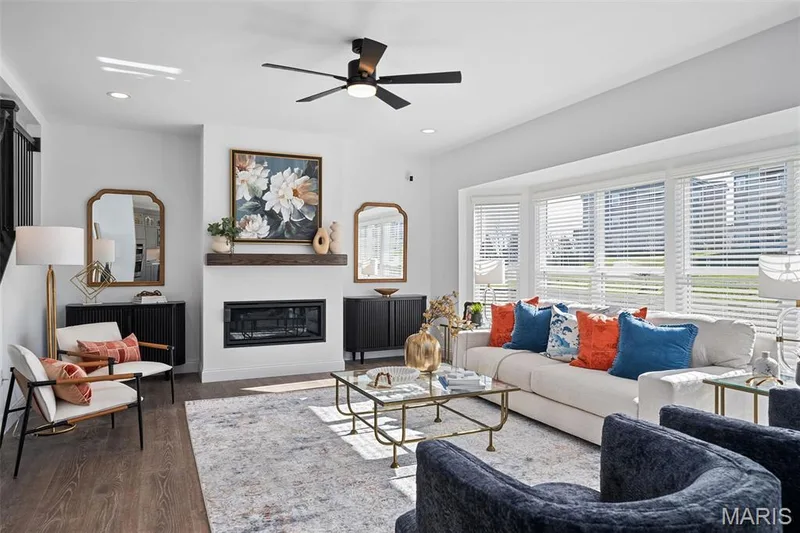 300 Osprey Court, Lake St. Louis, MO 63367 — listing photo 11 of 41