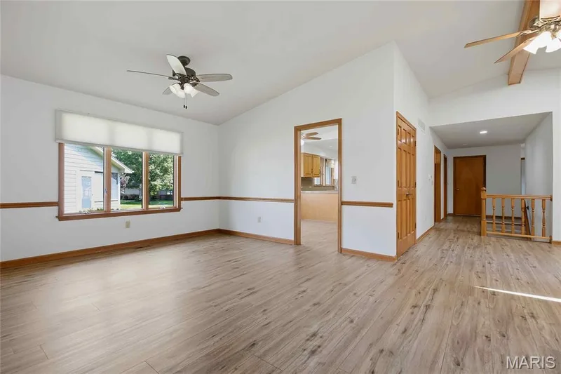 13 Village Drive W, St Charles, MO 63303 — listing photo 8 of 47