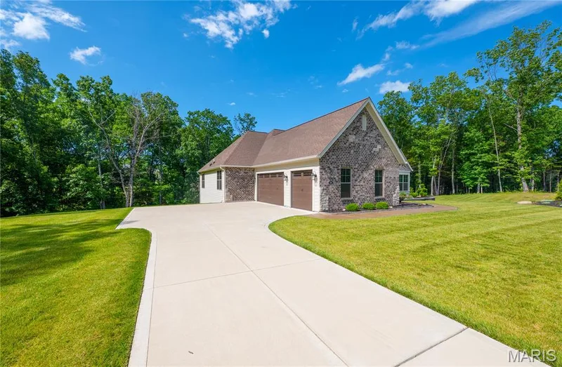150 Delcreek Estates Drive, Foristell, MO 63348 — listing photo 9 of 66