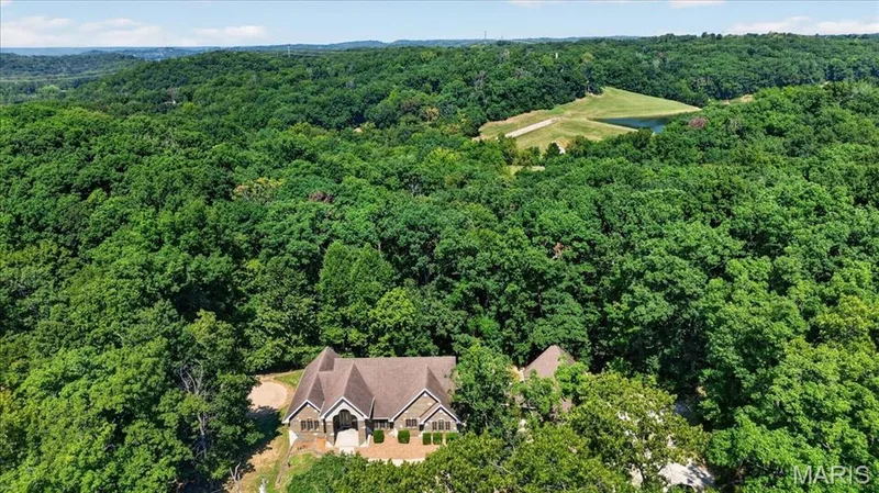 18517 Gredan Court, Wildwood, MO 63069 — listing photo 28 of 32