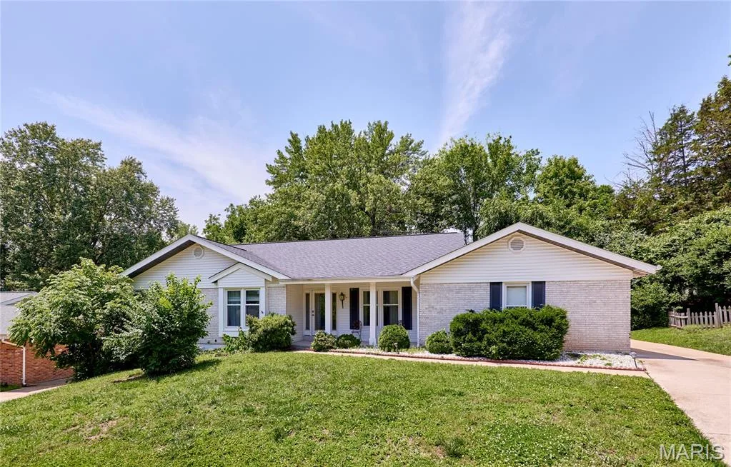 14338 Millbriar Circle, Chesterfield, MO 63017 — listing photo 1 of 64