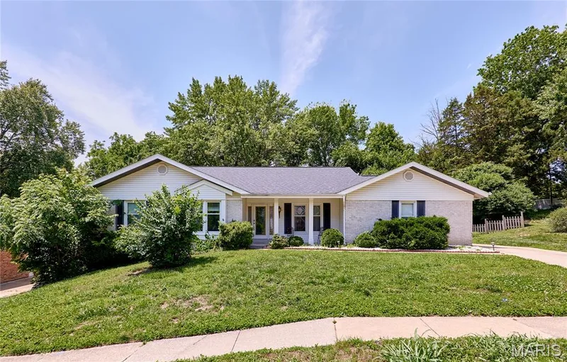 14338 Millbriar Circle, Chesterfield, MO 63017 — listing photo 2 of 64