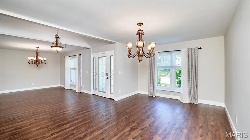 14338 Millbriar Circle, Chesterfield, MO 63017 — listing photo 6 of 64