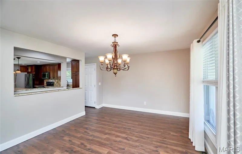 14338 Millbriar Circle, Chesterfield, MO 63017 — listing photo 12 of 64