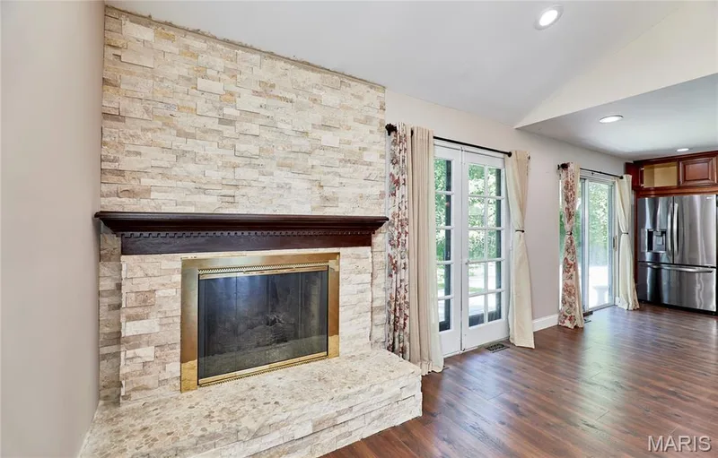 14338 Millbriar Circle, Chesterfield, MO 63017 — listing photo 20 of 64