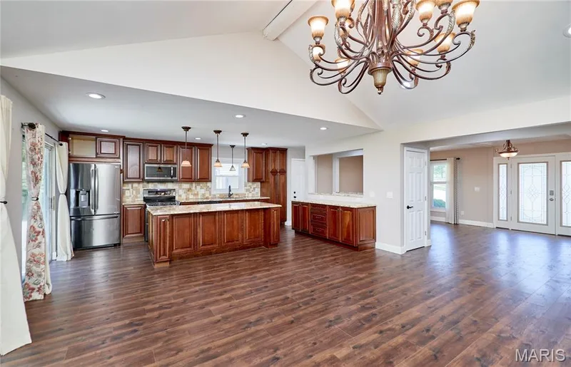 14338 Millbriar Circle, Chesterfield, MO 63017 — listing photo 21 of 64