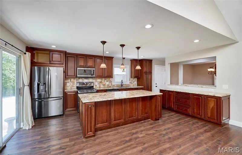 14338 Millbriar Circle, Chesterfield, MO 63017 — listing photo 22 of 64