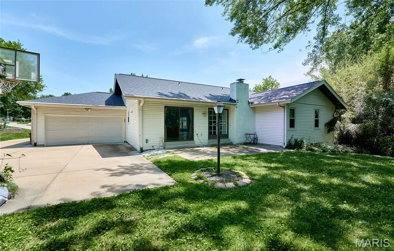 14338 Millbriar Circle, Chesterfield, MO 63017 — listing photo 62 of 64