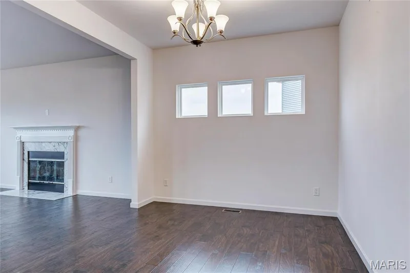 Open dining area — 0 Stamford @ Harvest, O'Fallon, MO 63385