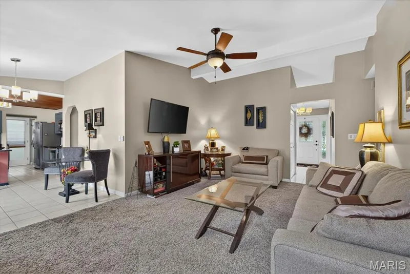 15446 Grantley Drive, Chesterfield, MO 63017 — listing photo 27 of 65