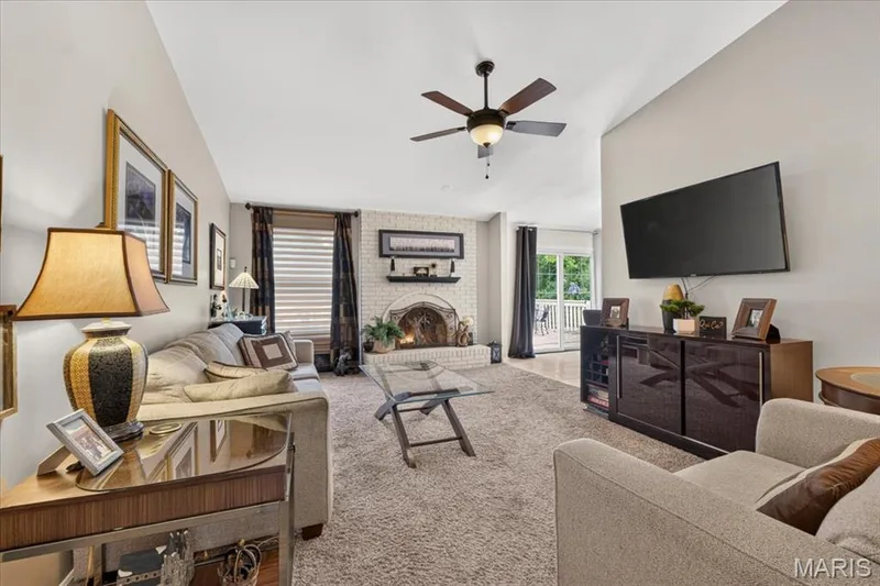 15446 Grantley Drive, Chesterfield, MO 63017 — listing photo 28 of 65