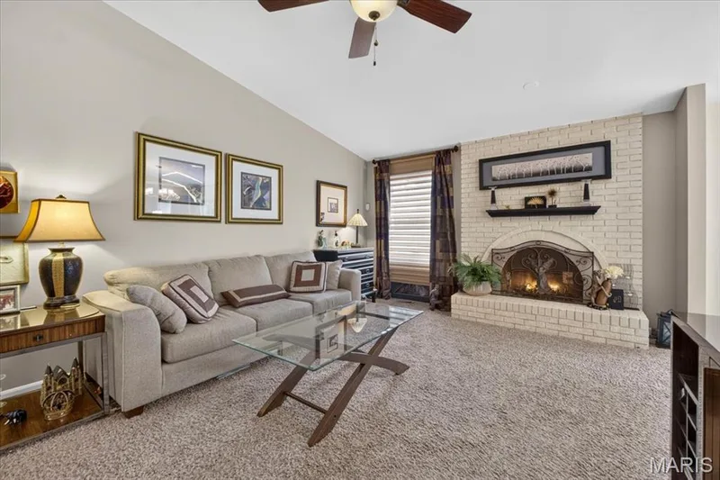 15446 Grantley Drive, Chesterfield, MO 63017 — listing photo 29 of 65