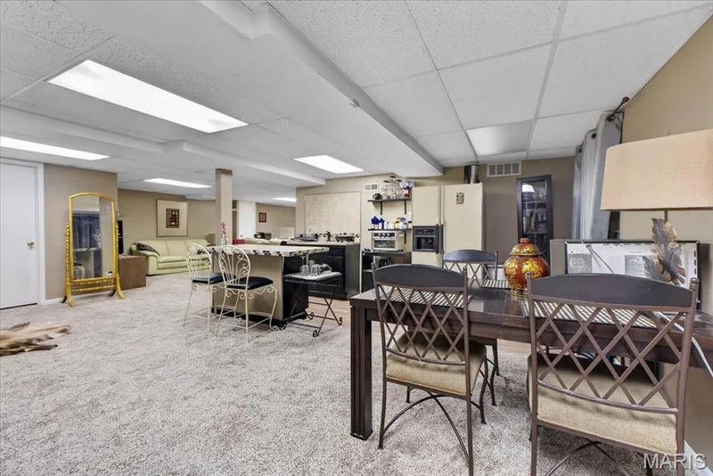 15446 Grantley Drive, Chesterfield, MO 63017 — listing photo 43 of 65