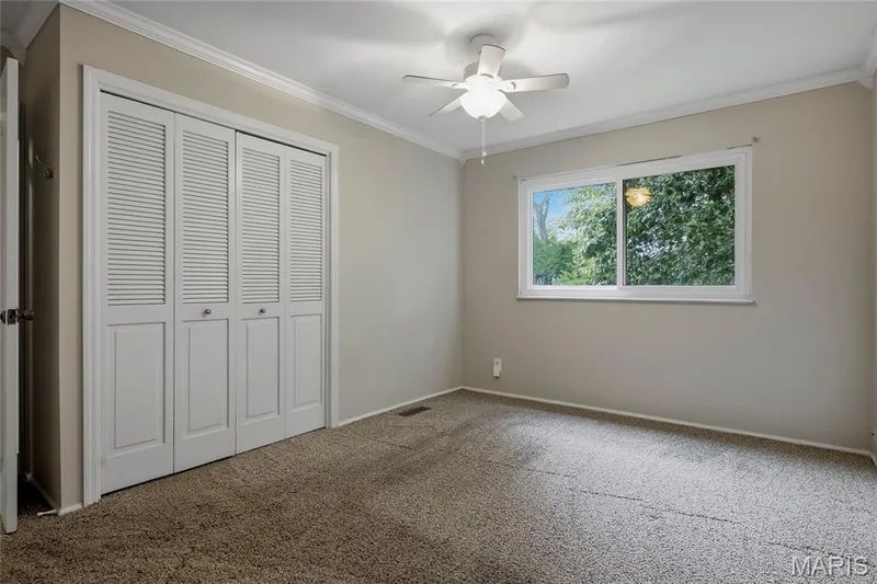 334 Dungate Drive, Chesterfield, MO 63017 — listing photo 17 of 33