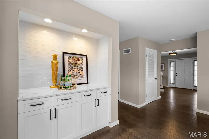 156 Highgrove Court, Chesterfield, MO 63005 — listing photo 10 of 31