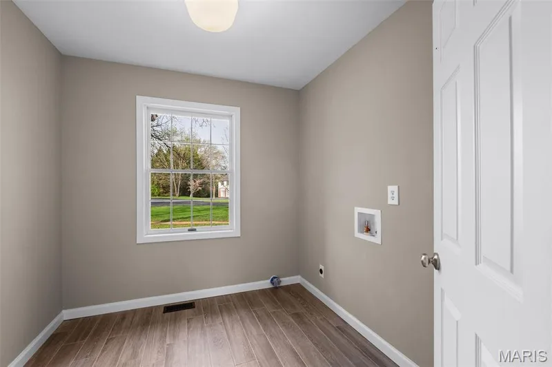 156 Highgrove Court, Chesterfield, MO 63005 — listing photo 16 of 31