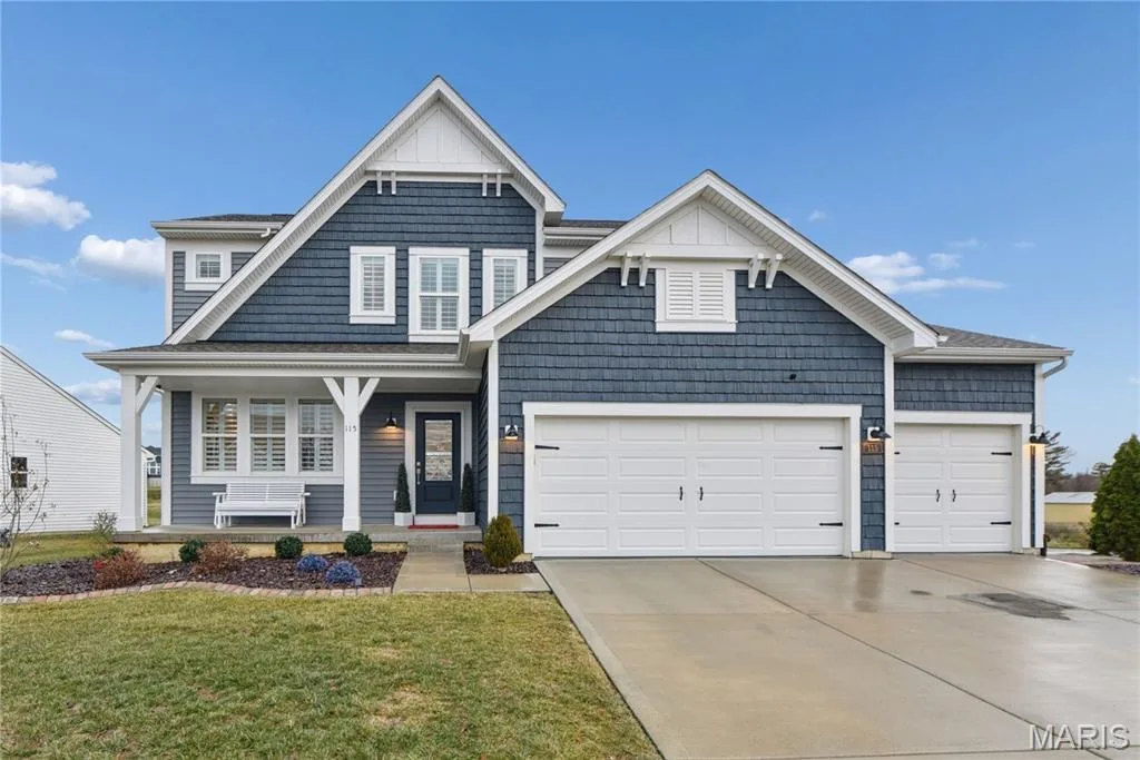 115 Bell Boulevard, Wentzville, MO 63385 — listing photo 1 of 31