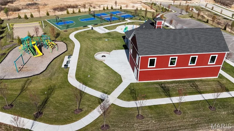 New Build CALDWELL "D" @SUTTON FARMS, Wentzville, MO 63385 — listing photo 24 of 27