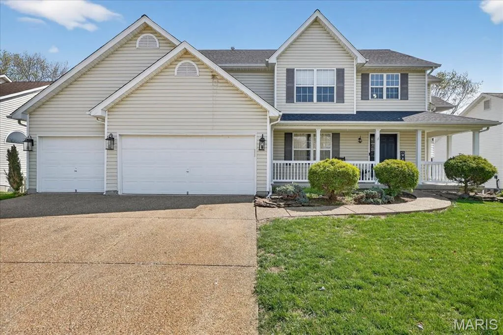 1838 Hackmann Hollow Drive, Wentzville, MO 63385 — listing photo 1 of 43