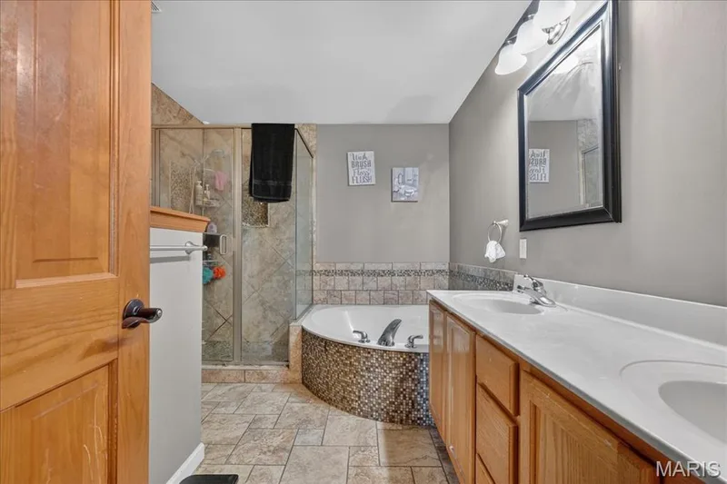 1838 Hackmann Hollow Drive, Wentzville, MO 63385 — listing photo 30 of 43