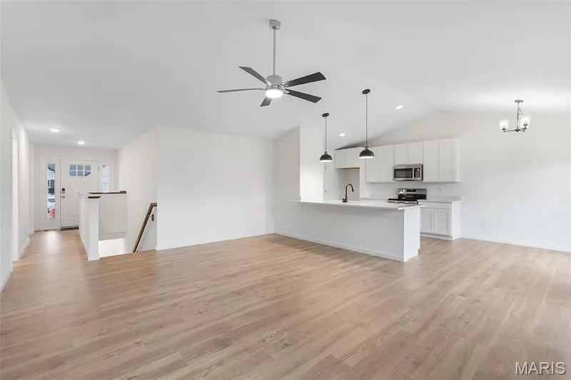 525 Apple Orchard Lane, O'Fallon, MO 63385 — listing photo 16 of 17