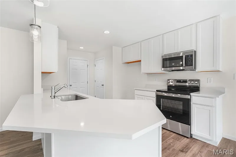 26 Town Centre Court, Foristell, MO 63348 — listing photo 7 of 28
