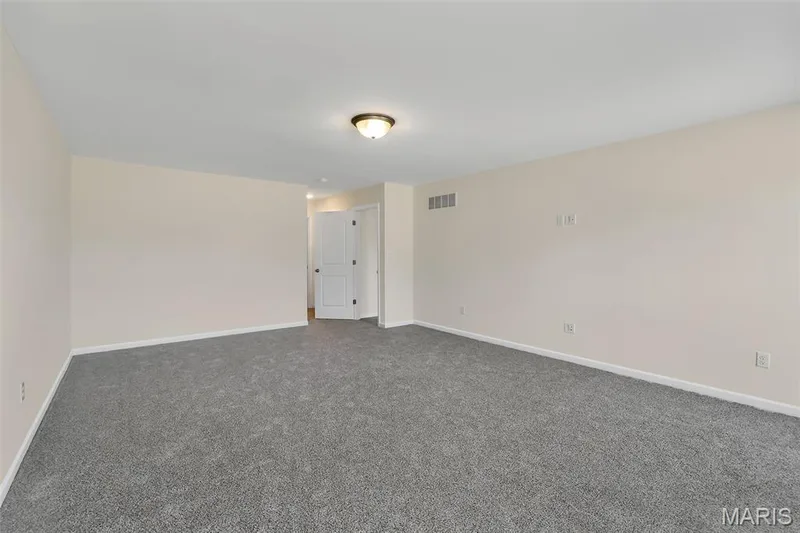 719 Grindstone Drive, O'Fallon, MO 63385 — listing photo 6 of 28