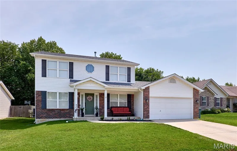 1420 Brittany Cove, St Charles, MO 63304 — listing photo 2 of 67