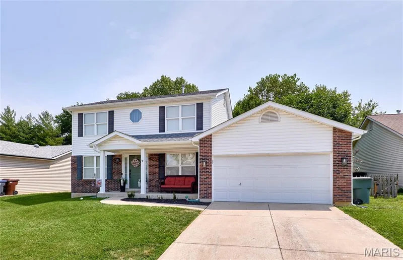 1420 Brittany Cove, St Charles, MO 63304 — listing photo 3 of 67