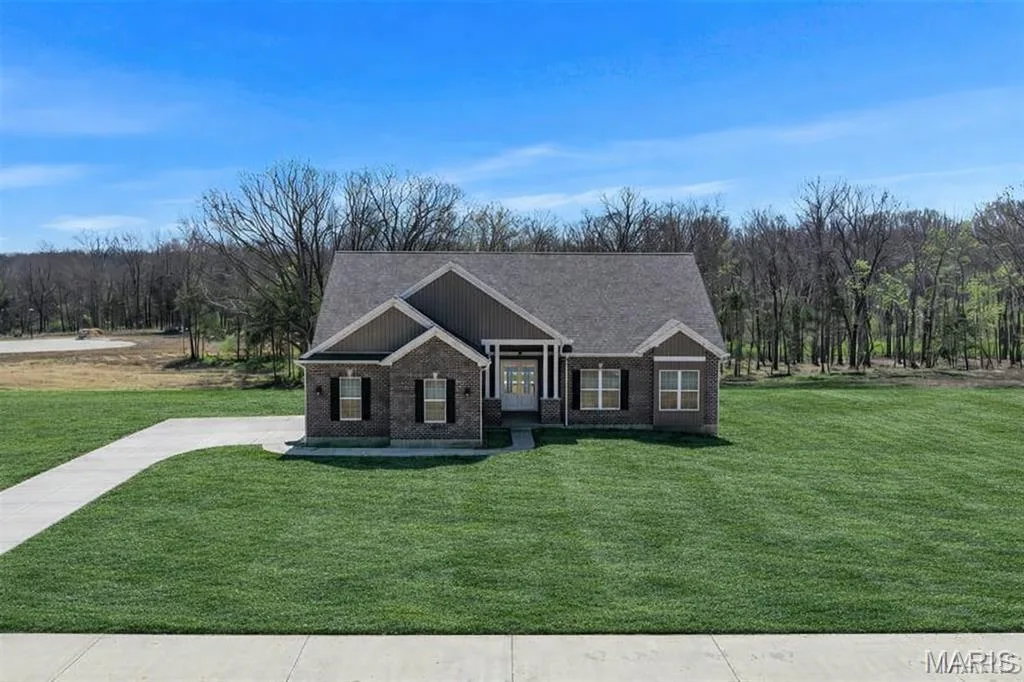 Welcome to The Estates at Schaper Farms located on 3.05 Acres. 3 car side entry garage 30' x 24'! — 308 Schaper Estates Xing, Foristell, MO 63348