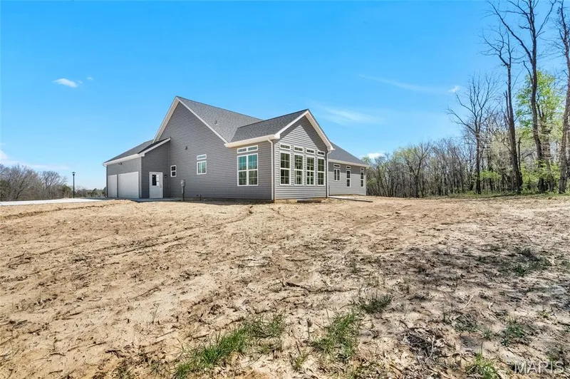 300 Schaper Estates Xing, Foristell, MO 63348 — listing photo 41 of 55