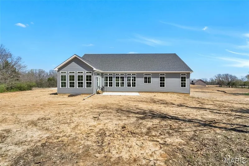 300 Schaper Estates Xing, Foristell, MO 63348 — listing photo 43 of 55