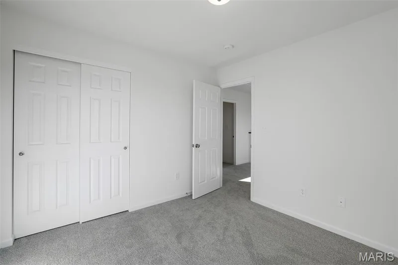 112 Bell Boulevard, Wentzville, MO 63385 — listing photo 4 of 22