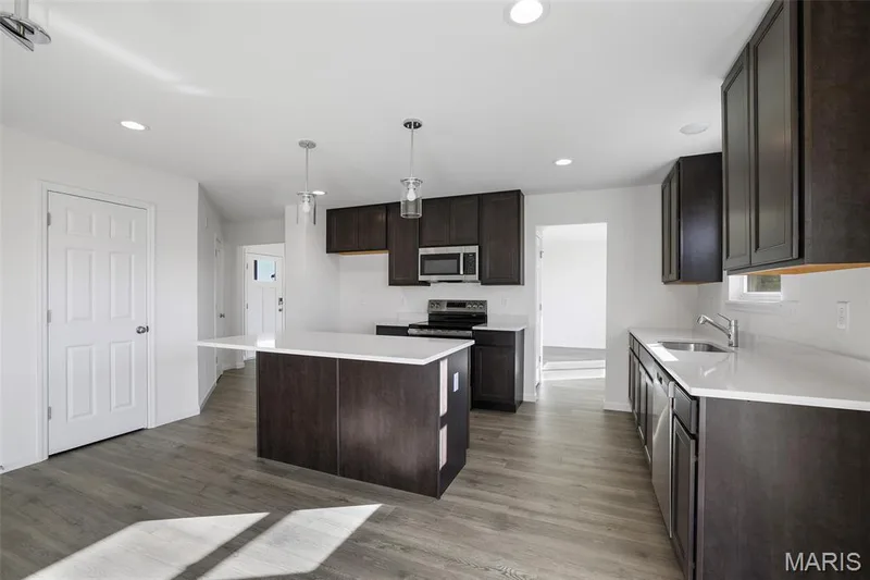 112 Bell Boulevard, Wentzville, MO 63385 — listing photo 15 of 22