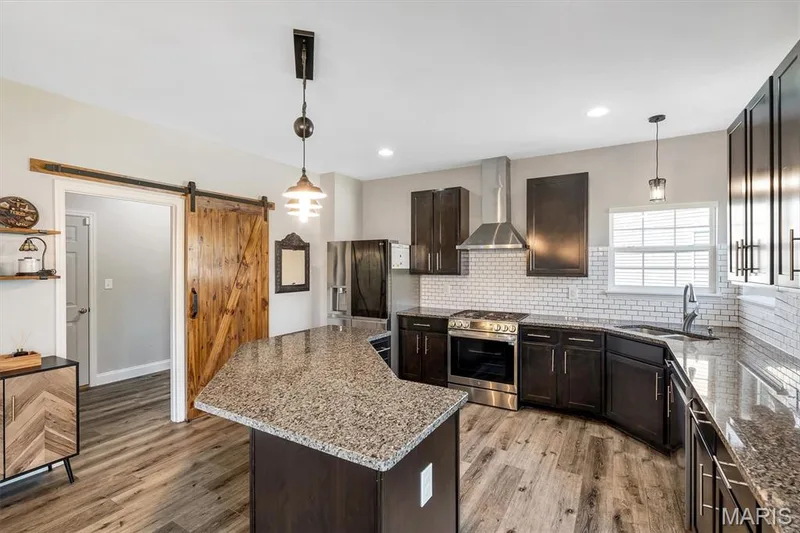 255 Mason Glen Drive, Lake St. Louis, MO 63367 — listing photo 19 of 48
