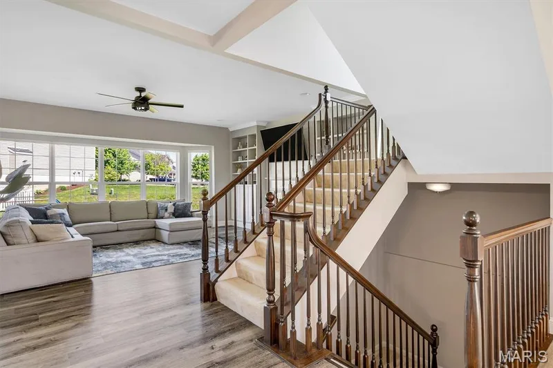 255 Mason Glen Drive, Lake St. Louis, MO 63367 — listing photo 7 of 48