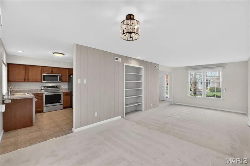 13419 Forestlac Drive, Chesterfield, MO 63141 — listing photo 10 of 36