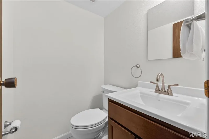 Main level half bath — 13419 Forestlac Drive, Chesterfield, MO 63141