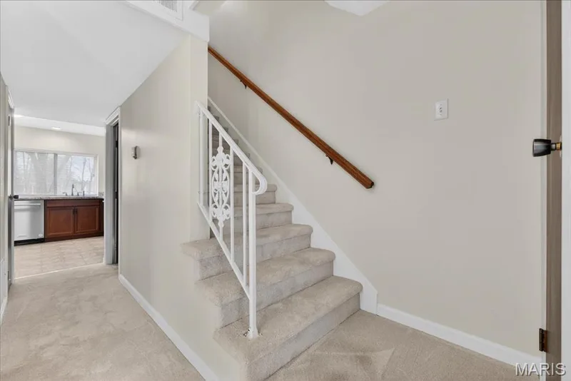 13419 Forestlac Drive, Chesterfield, MO 63141 — listing photo 15 of 36