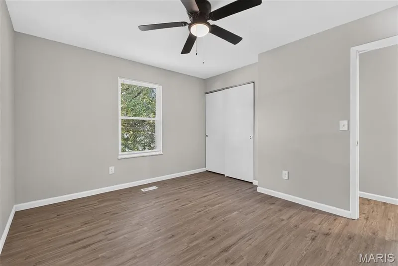 48 Laura Drive, St Peters, MO 63376 — listing photo 15 of 24